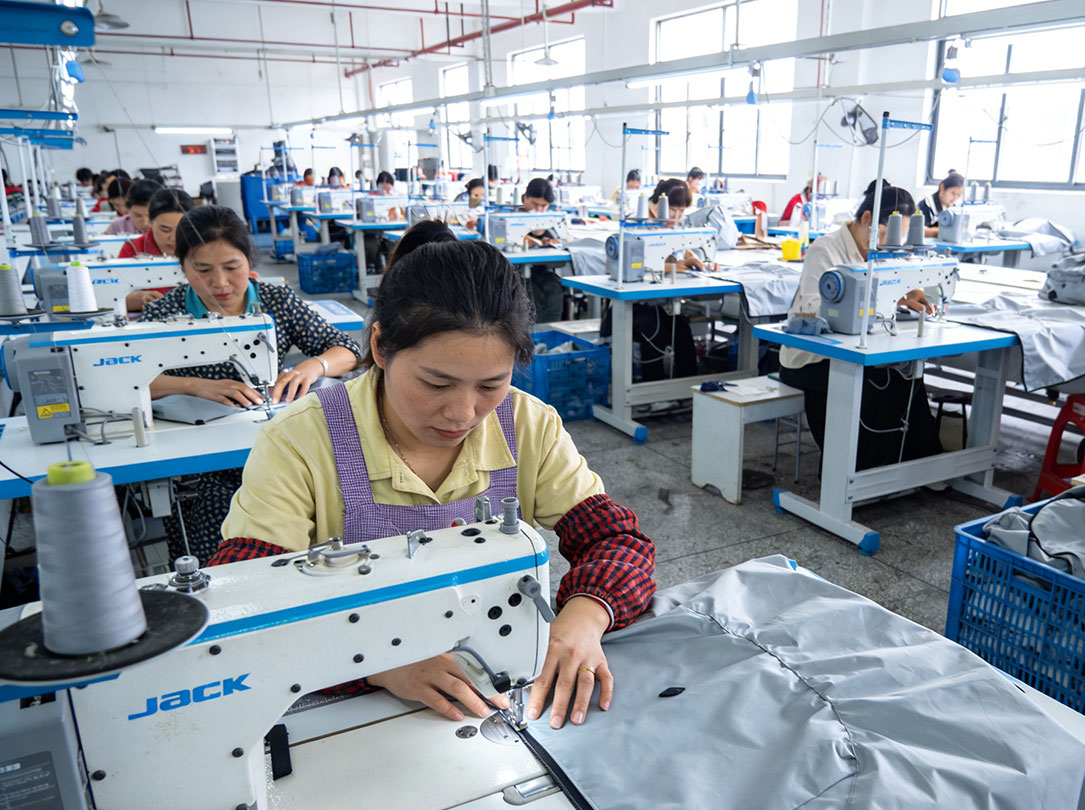 Inside Woolaida: How Our Factory Delivers Premium Car Cover